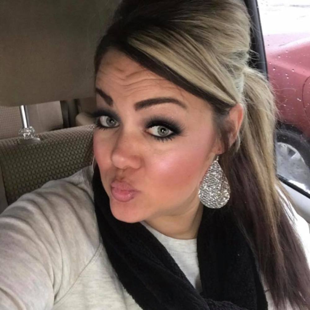 Meet your Posher, Chassidy